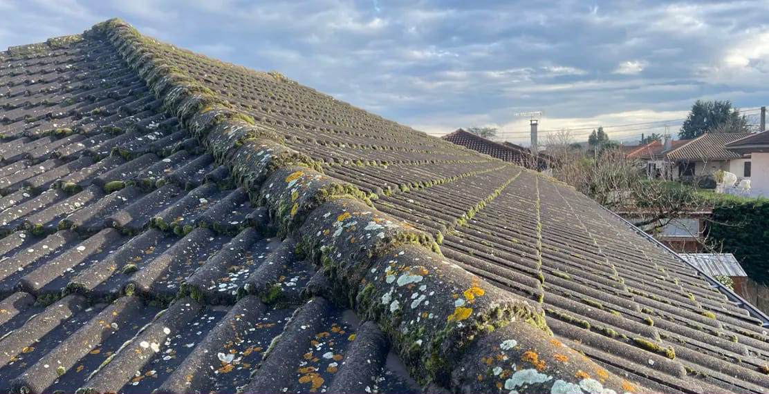 Résine Colorée sur Toiture - Avant